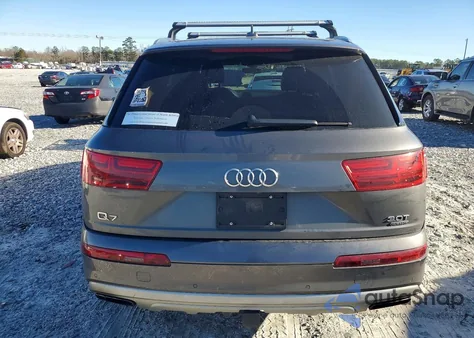 2018 Audi Q7 Prestige из США, поврежденный, VIN WA1VAAF7XJD053421